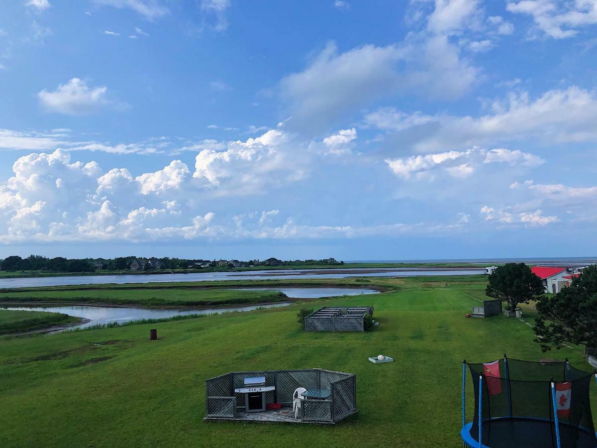 The Waterfront Motel Grand Barachois Exterior foto